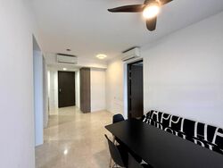 Avenue South Residence (D3), Apartment #584494811